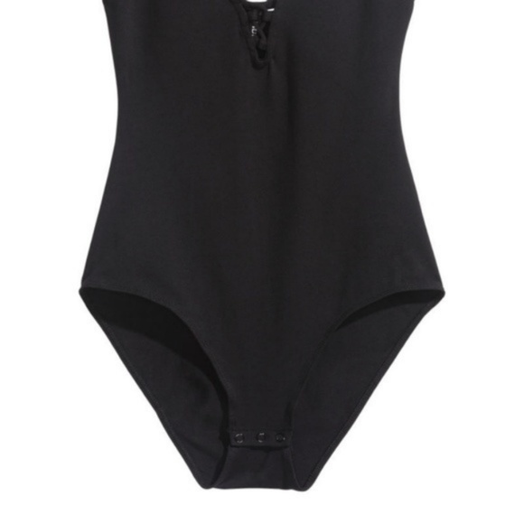 H&M CRISS CROSS FRONT BLACK BODYSUIT SMALL - Picture 4 of 6